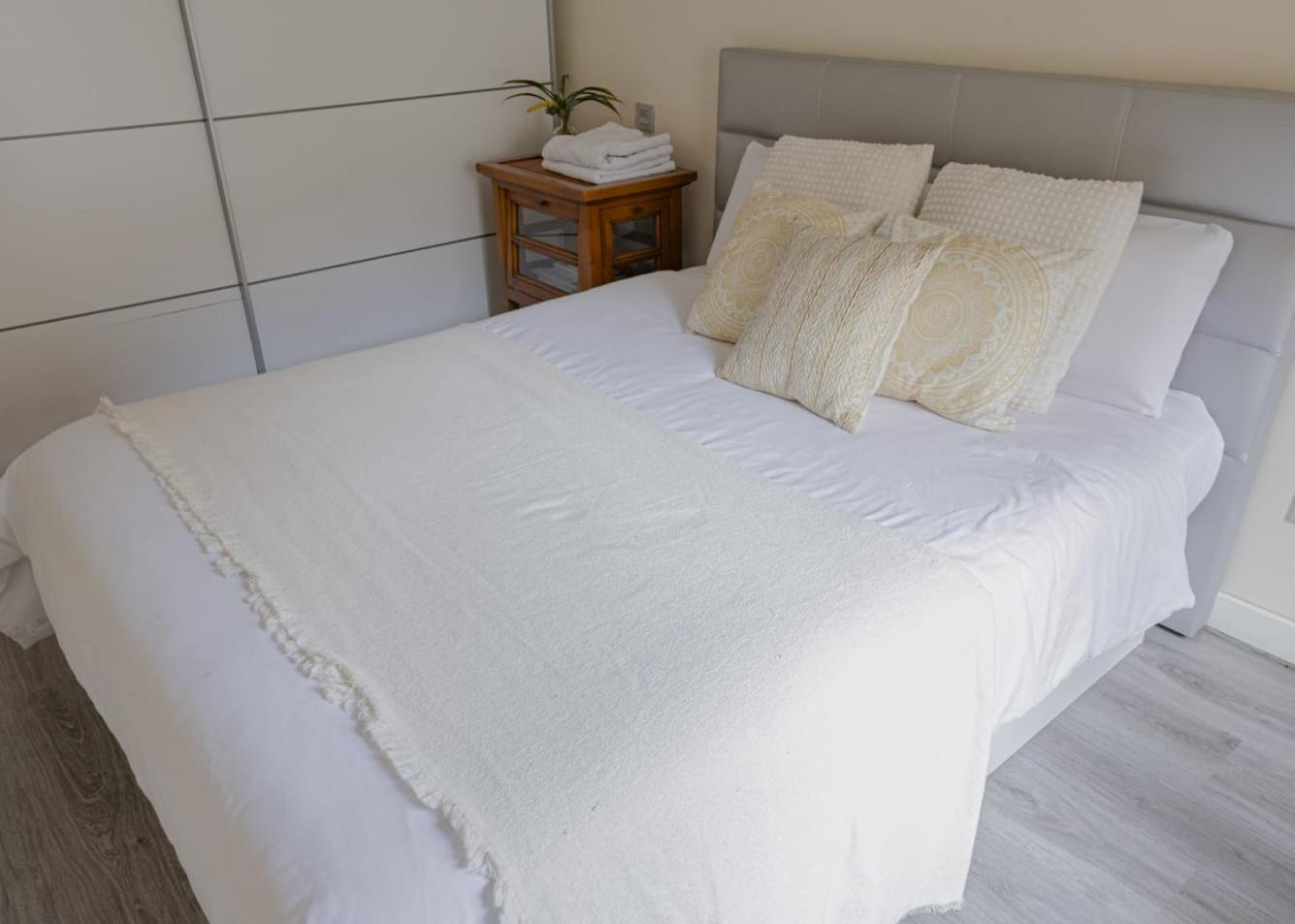 Apartamento Cerca Del Pilar Сарагоса Екстериор снимка